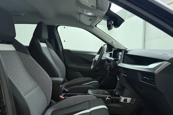 Opel Frontera (2025) — foto 16 van 18