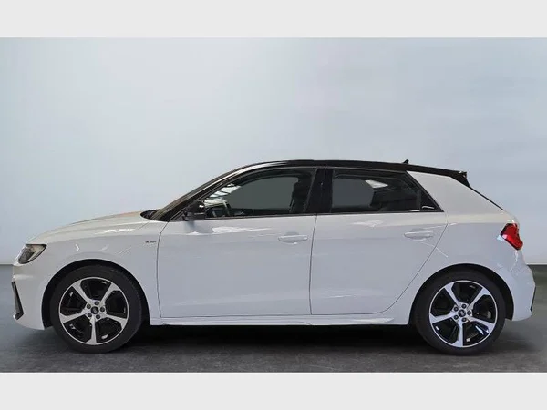 Audi A1 Sportback (2021) — foto 22 van 28
