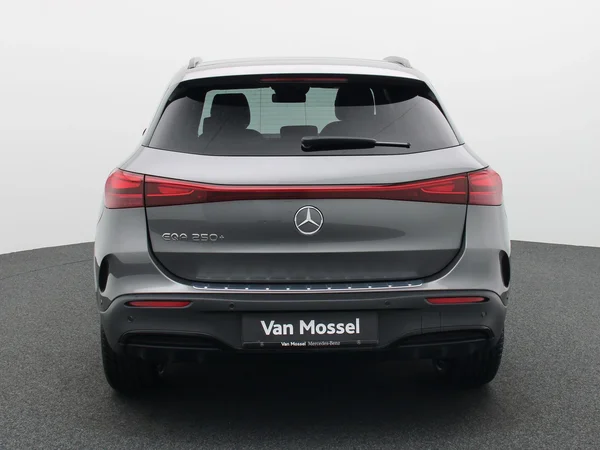 Mercedes-Benz EQA (2025) — foto 23 van 27