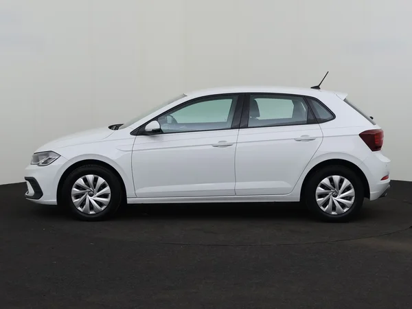 VOLKSWAGEN Polo (2021) — foto 12 van 27