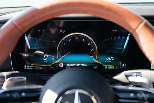 Mercedes-AMG GT (2023) — foto 22 van 48