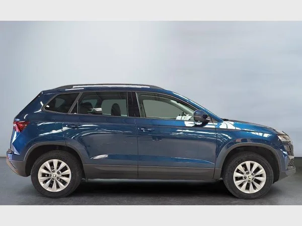 Skoda Karoq (2023) — foto 24 van 29