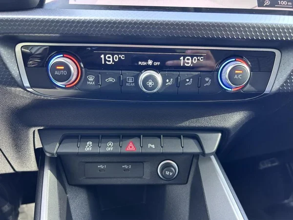 AUDI A1 Allstreet (2023) — foto 20 van 28