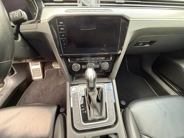 VOLKSWAGEN Arteon (2020) — foto 4 van 23