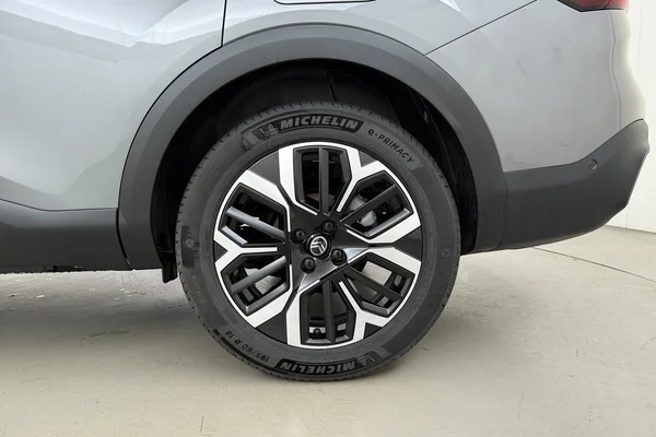 Citroen C4 X (2025) — foto 19 van 22