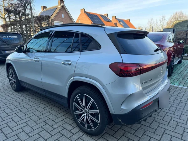 Mercedes-Benz EQA (2025) — foto 2 van 7