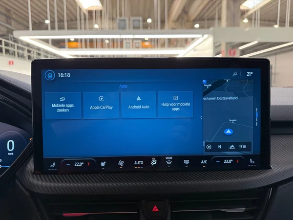 Ford Kuga (2025) — foto 15 van 29