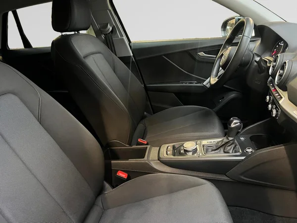 AUDI Q2 (2022) — foto 11 van 17