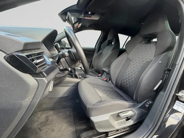 SKODA Scala (2024) — foto 4 van 25