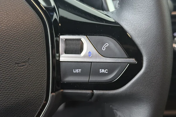 Peugeot 2008 (2025) — foto 7 van 20