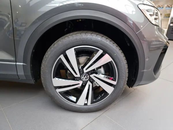 VOLKSWAGEN T-Roc (2026) — foto 4 van 24