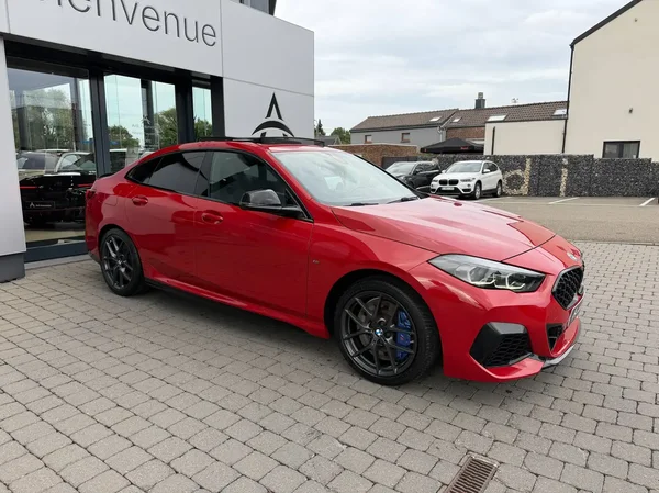 Bmw 235 (2022) — foto 20 van 30
