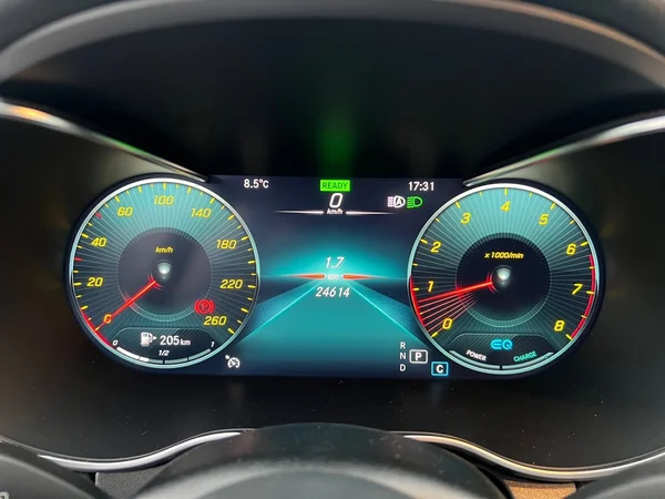 MERCEDES-BENZ Coupe C (2021) — foto 23 van 23