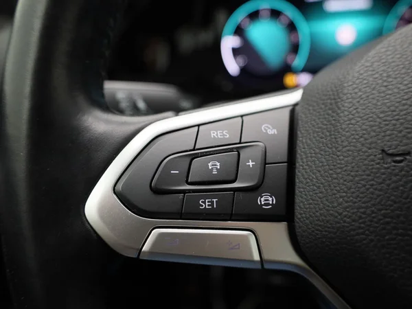 Volkswagen Golf (2021) — foto 13 van 43