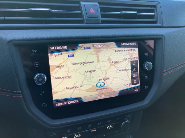 SEAT Arona (2018) — foto 20 van 25