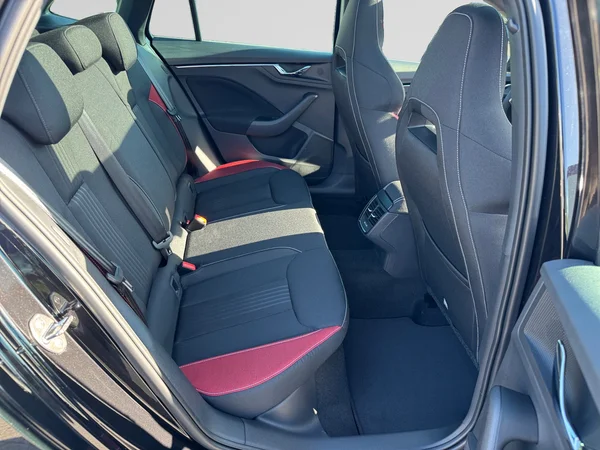 SKODA Scala (2025) — foto 13 van 21