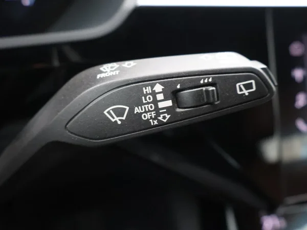 Audi e-tron (2022) — foto 5 van 28