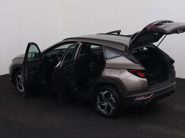 HYUNDAI Tucson (2022) — foto 26 van 27