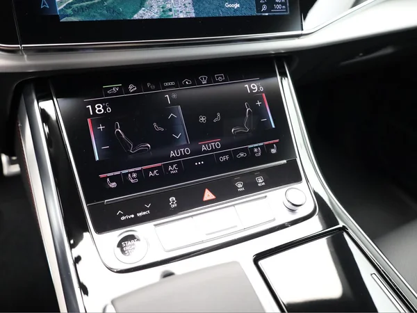 AUDI Q8 SUV e-hybrid (PHEV) (2026) — foto 14 van 28