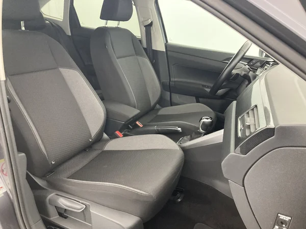 VOLKSWAGEN Taigo (2024) — foto 9 van 36