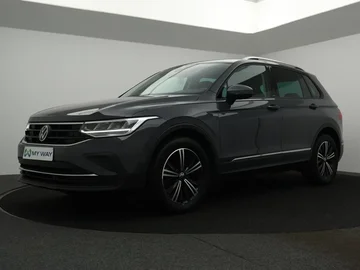 Volkswagen Tiguan (2022)