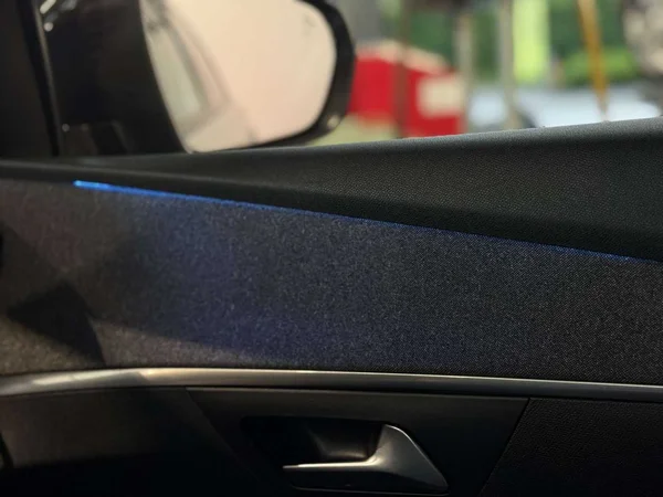 Peugeot 5008 (2023) — foto 8 van 18