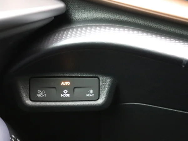 CUPRA Tavascan (2024) — foto 16 van 36