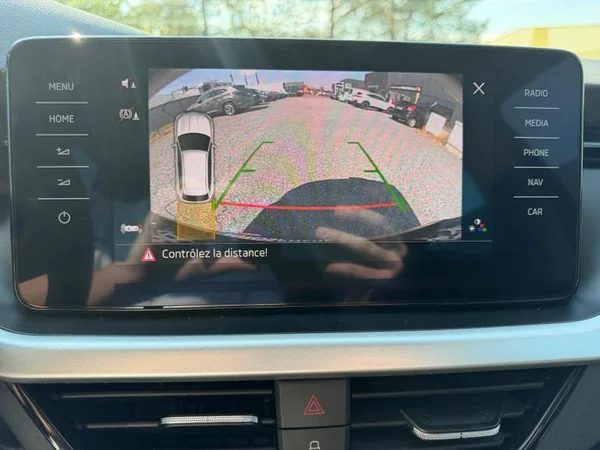 SKODA Kamiq (2022) — foto 11 van 31