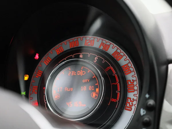 Fiat 500 (2021) — foto 17 van 36