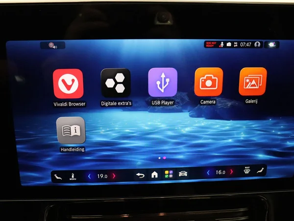 Mercedes-Benz CLA (2026) — foto 9 van 33