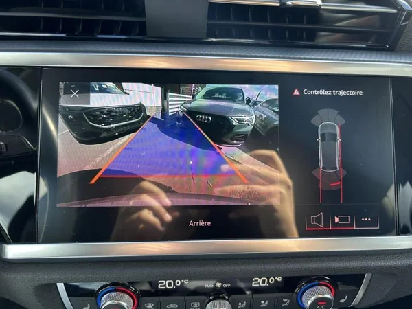 AUDI Q3 Dsl (2019) — foto 15 van 37
