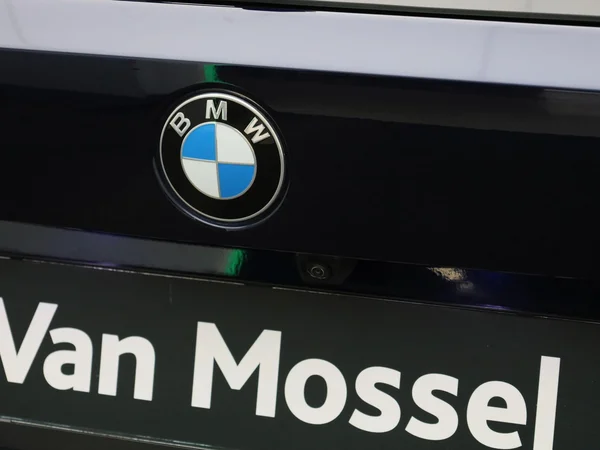 BMW 3 Reeks (2023) — foto 48 van 57