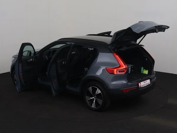 VOLVO XC40 (2022) — foto 30 van 31