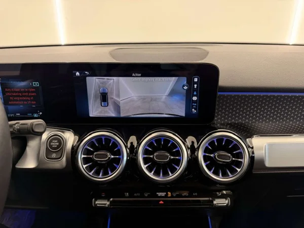 Mercedes-Benz GLB (2024) — foto 5 van 22