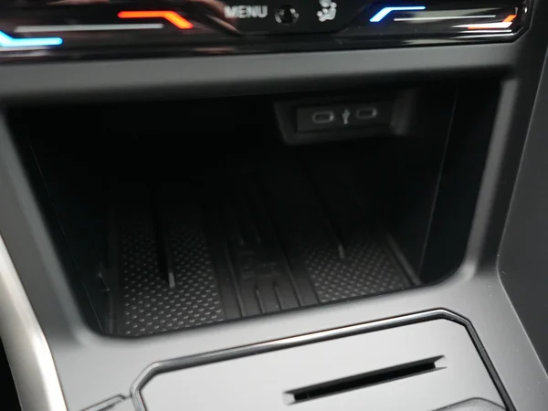 VOLKSWAGEN Polo (2026) — foto 11 van 26