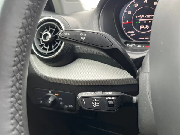 AUDI Q2 (2023) — foto 19 van 22
