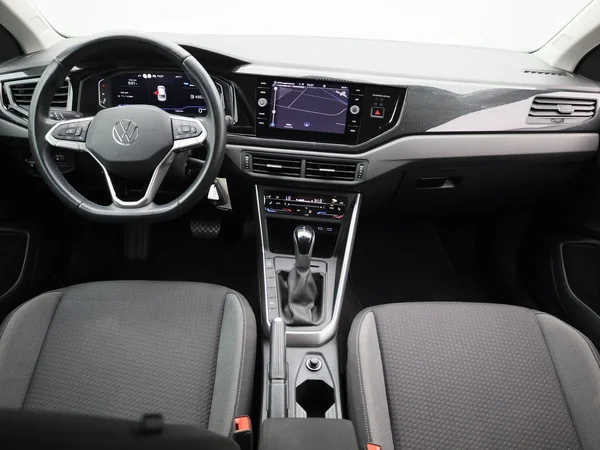 Volkswagen Taigo (2022) — foto 3 van 38