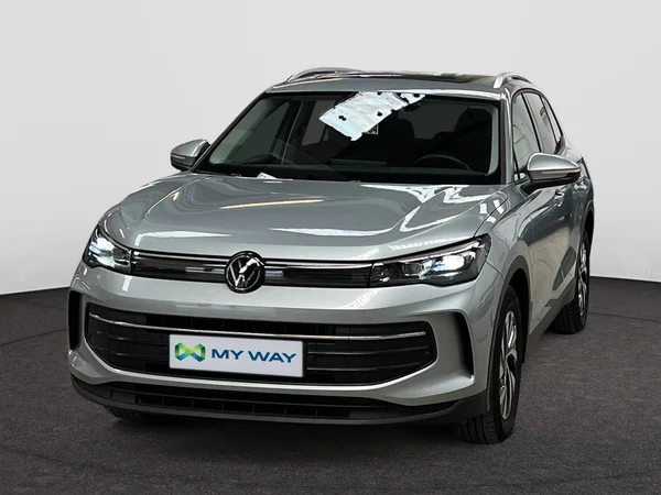 VOLKSWAGEN Tiguan (2024) — foto 1 van 20