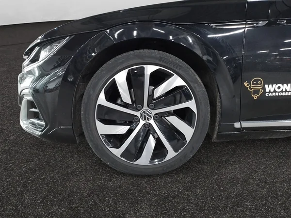 VOLKSWAGEN Arteon Shooting Brake (2024) — foto 10 van 15