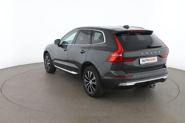 Volvo XC60 (2021) — foto 10 van 16