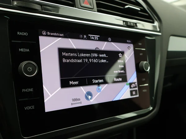 VOLKSWAGEN Tiguan eHybrid (PHEV) (2022) — foto 14 van 25