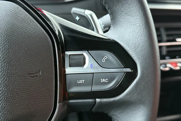 Peugeot 2008 (2025) — foto 7 van 18