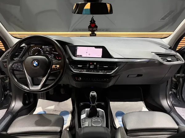 Bmw 118 (2020) — foto 21 van 22