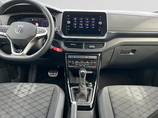 VOLKSWAGEN T-Cross (2025) — foto 19 van 24