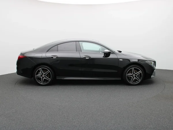 Mercedes-Benz CLA (2025) — foto 31 van 34