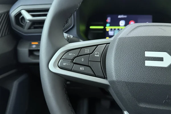 Dacia Duster (2026) — foto 6 van 17
