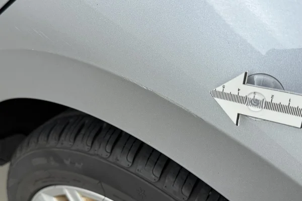 Volkswagen Passat SW (2023) — foto 9 van 19