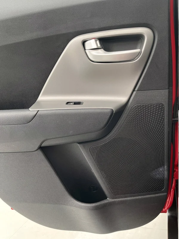 Kia Niro HEV (2019) — foto 37 van 76