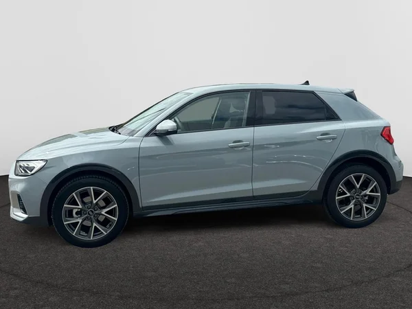 AUDI A1 Allstreet (2025) — foto 12 van 24