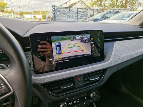SKODA Kamiq (2024) — foto 13 van 27